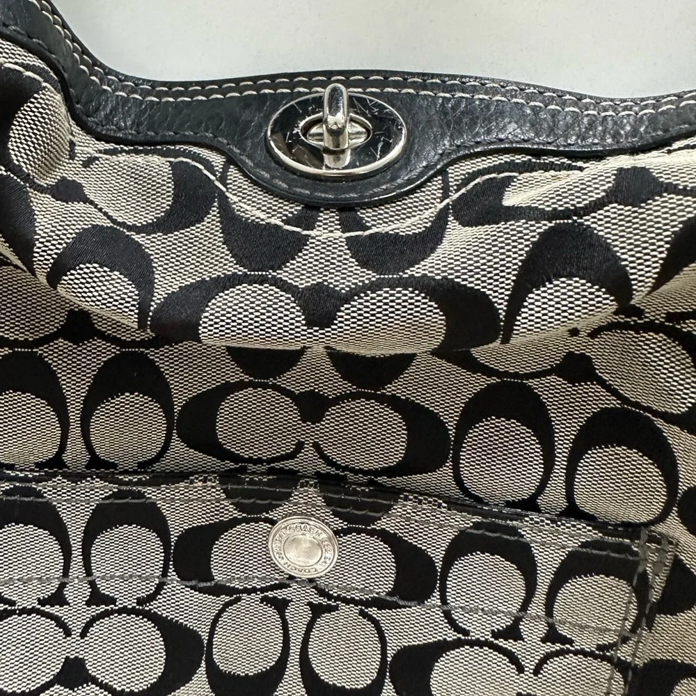 Coach handbag - Picture 3 of 7